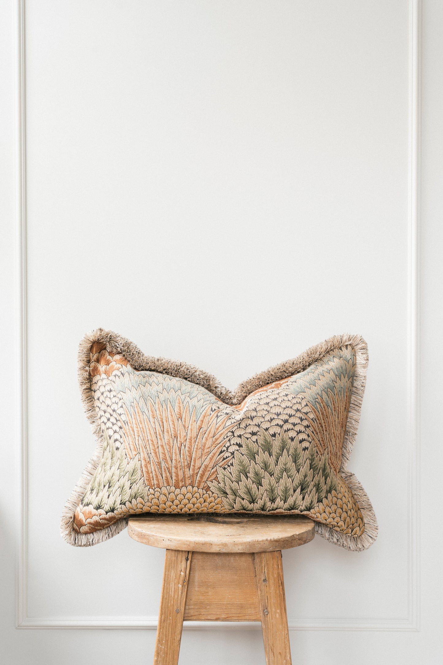 The Clowance Oblong - Brown