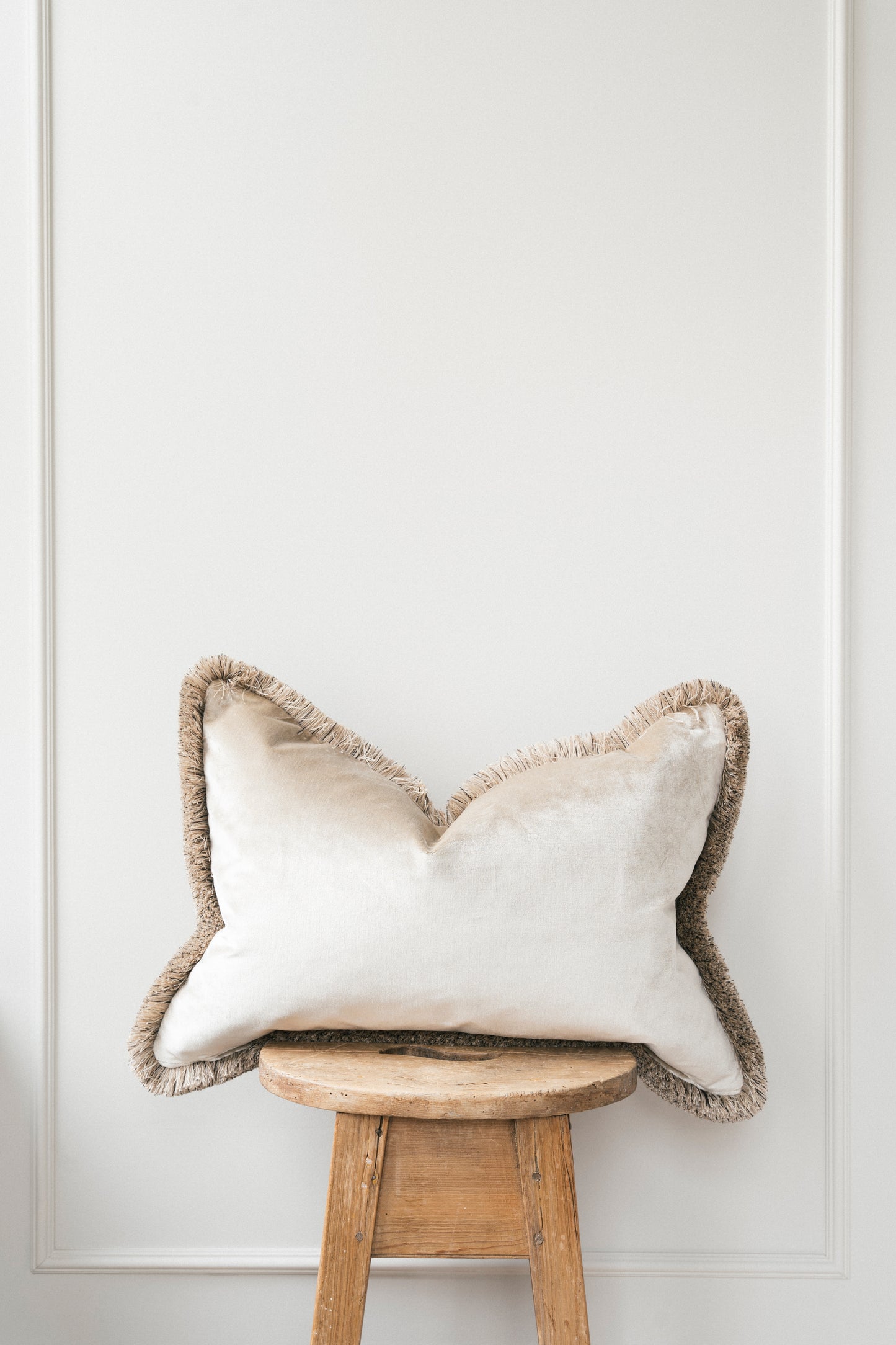 The Clowance Oblong - Brown