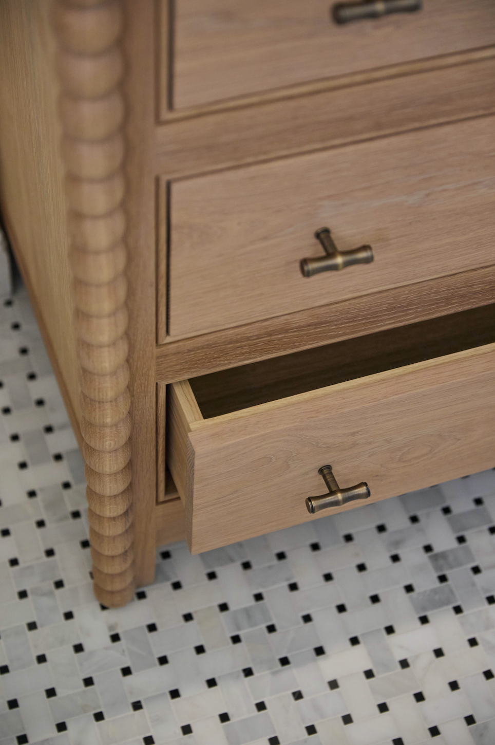 'The Bobby' Vanity Unit